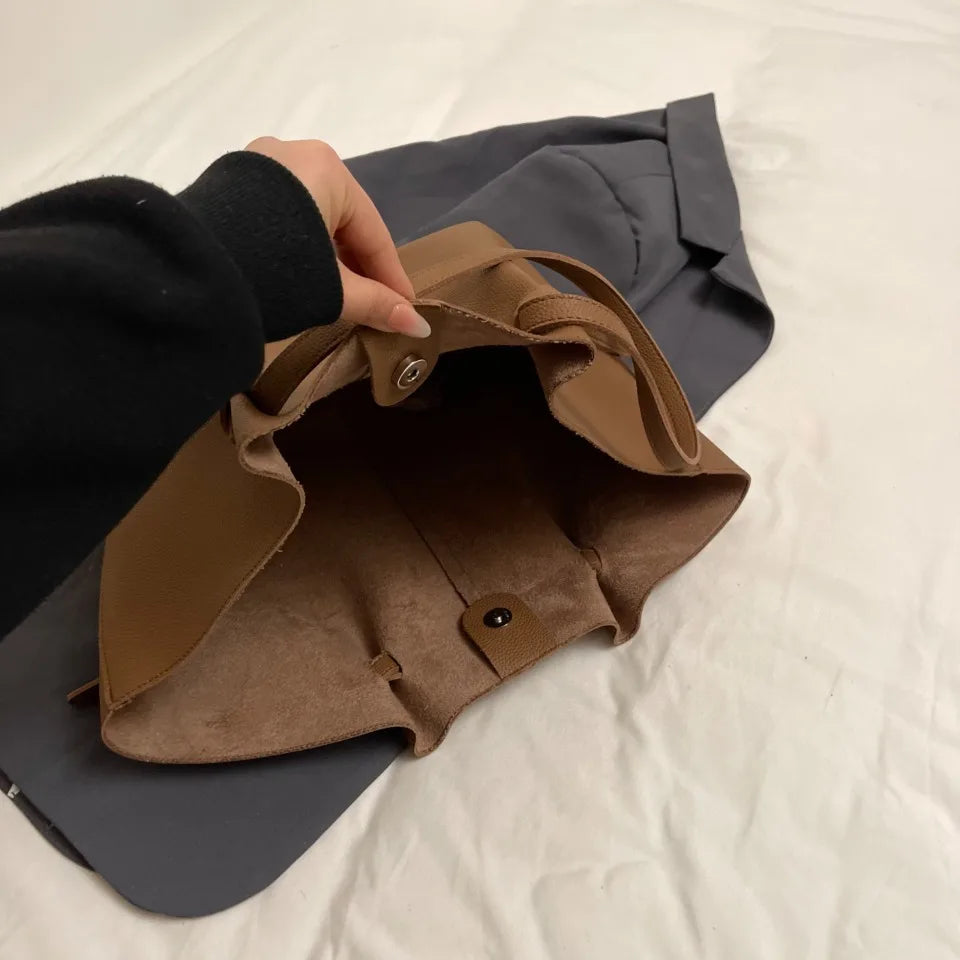 YUZEFI Bags™ Luxury Trapeze Handbag