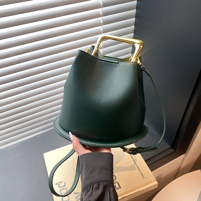 Neo Bucket Luxe™ Shoulder & Crossbody Bag